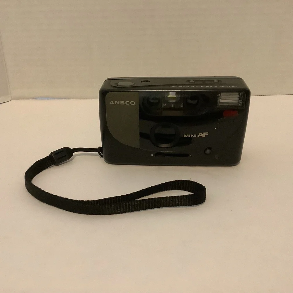 Vintage Ansco Mini AF 35mm DX Film Sensing Motor Advance & Rewind Black Camera